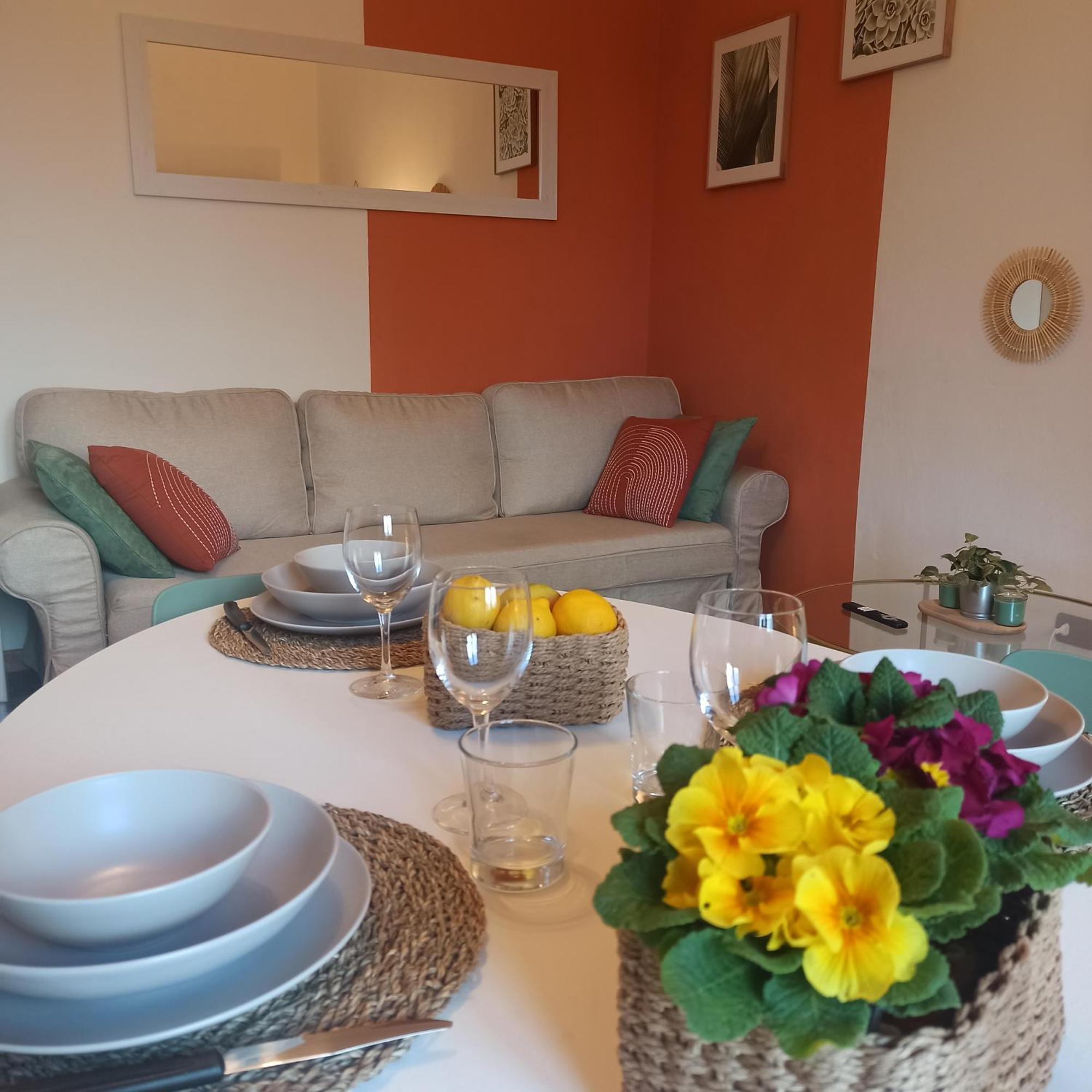 Florence Castle Apartment 2 Bedrooms, 2 Bathrooms Bagian luar foto