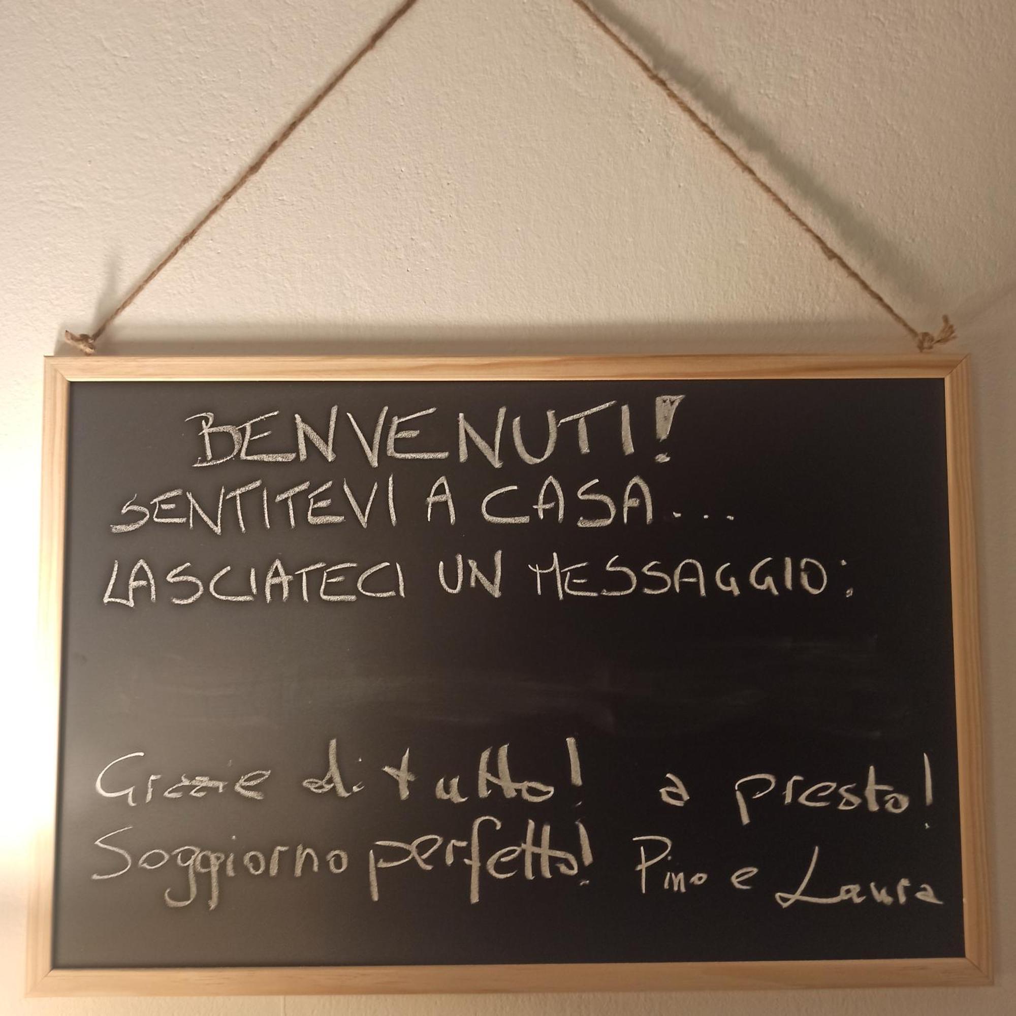 Florence Castle Apartment 2 Bedrooms, 2 Bathrooms Bagian luar foto