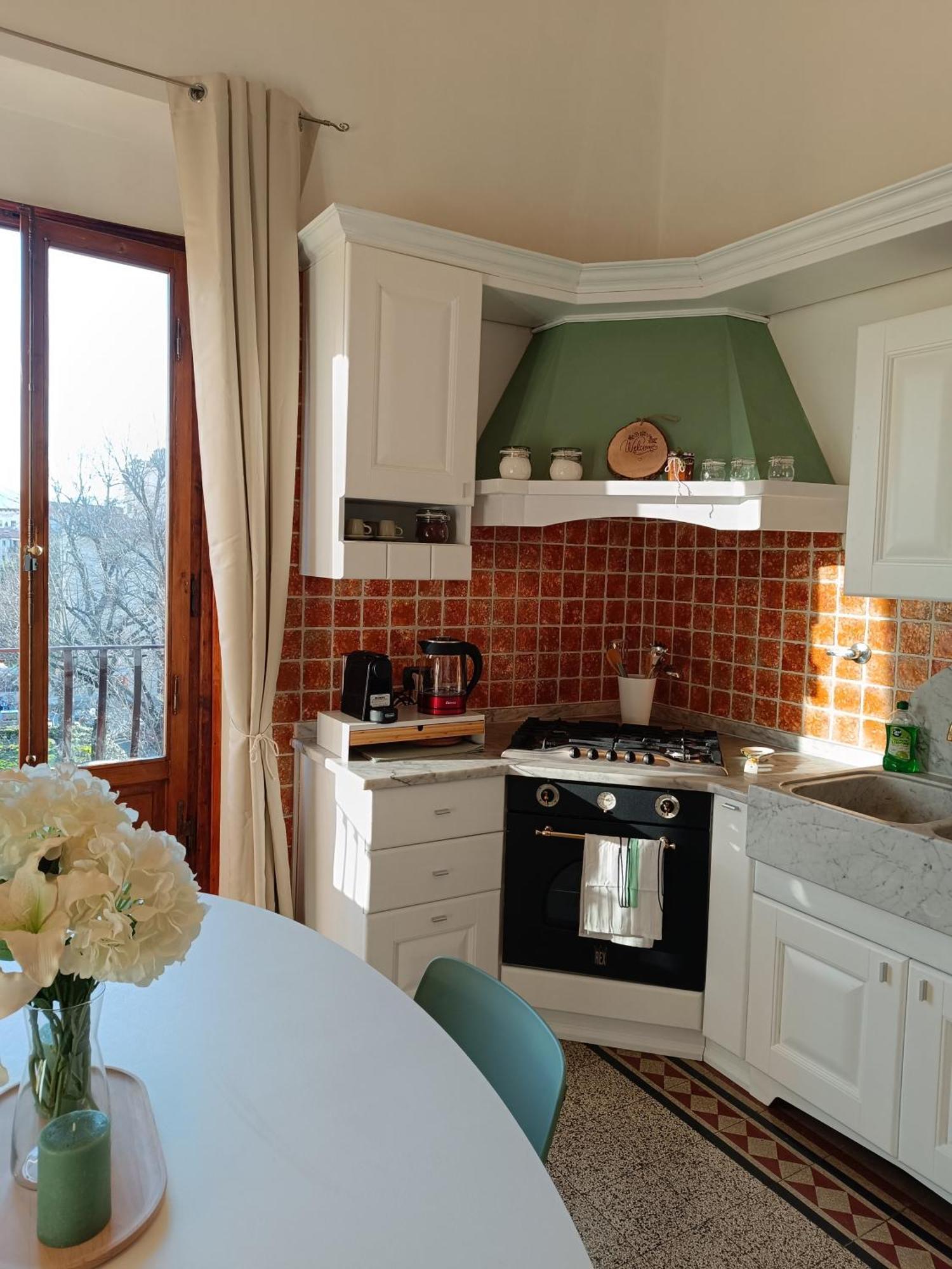 Florence Castle Apartment 2 Bedrooms, 2 Bathrooms Bagian luar foto