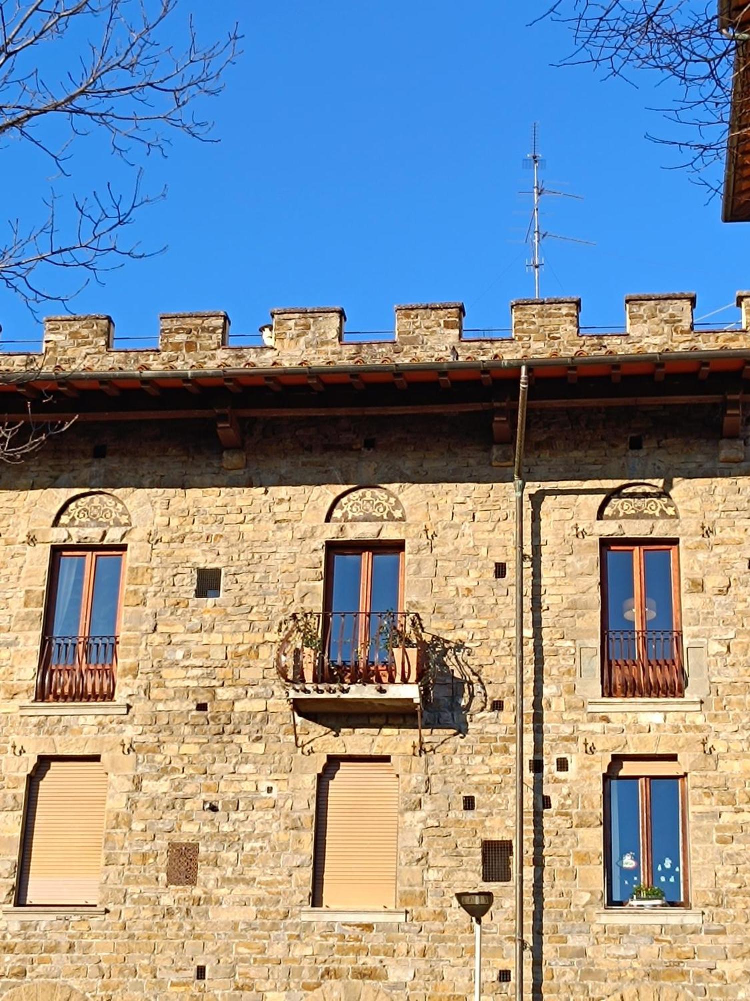 Florence Castle Apartment 2 Bedrooms, 2 Bathrooms Bagian luar foto