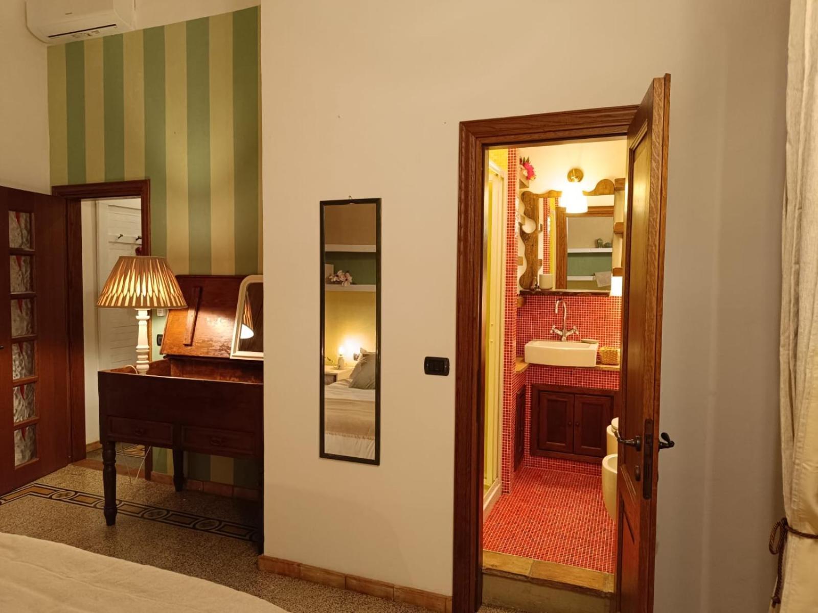 Florence Castle Apartment 2 Bedrooms, 2 Bathrooms Bagian luar foto