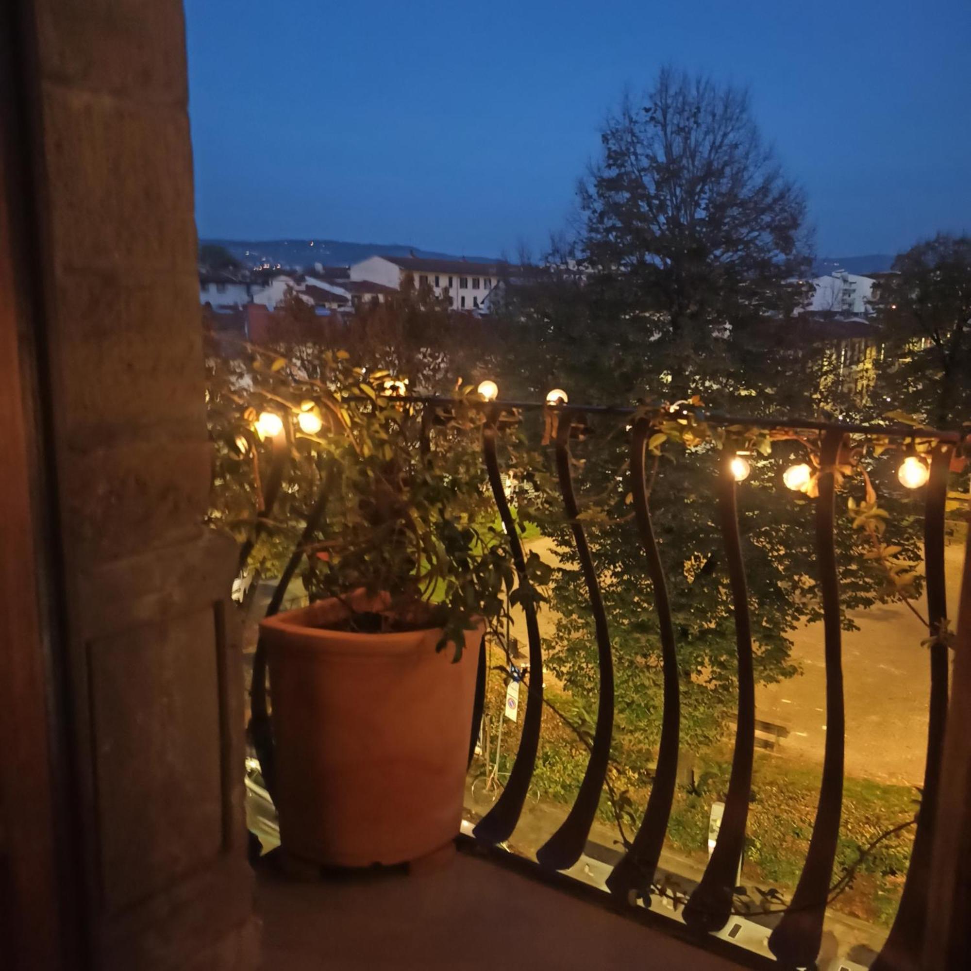Florence Castle Apartment 2 Bedrooms, 2 Bathrooms Bagian luar foto